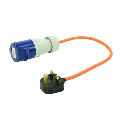 373522 - Verloopkabel 40cm van UK stekker naar CEE